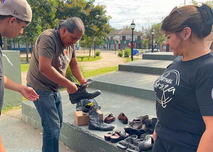 Perchero solidario